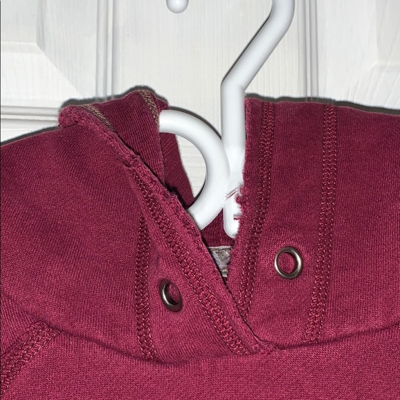 American eagle burgundy sweater! - Picture 3 of 3